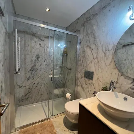 Forte Beach Apartment * 孔迪镇